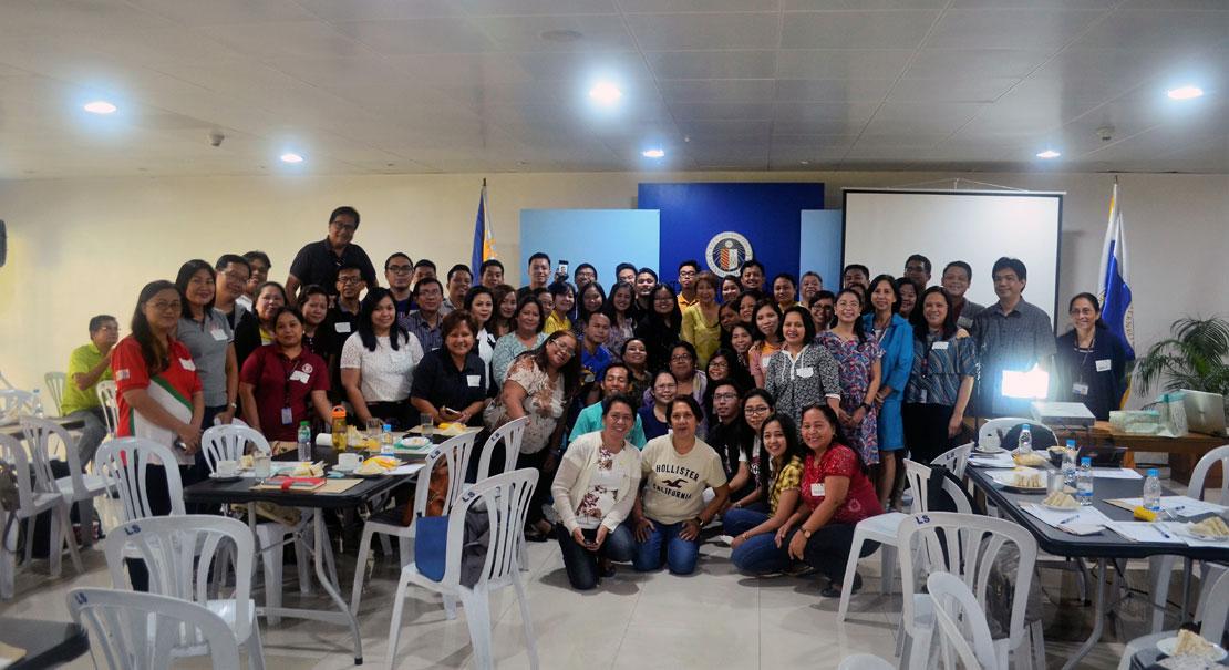 Metro Manila Economics teachers attend economic and financial Literacy Seminar
