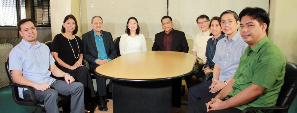 PES elects new officers